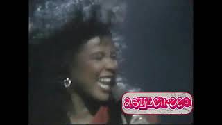 Angela Winbush@ the Apollo \