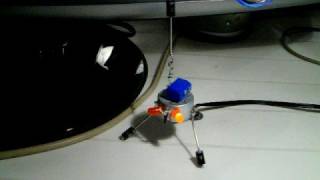 Robim: robot casero similar a un Mimoks andando / Robim: homemade robot like a mimoks one working