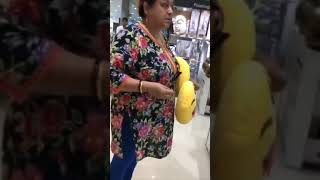 VIRAL AUNTY DELHI MALL TALKING ABOUT SHORT CLOTHES OF GIRLS _ ORIGINAL VIDEO