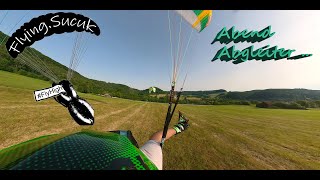 Paragliding / Gleitschirmfliegen –  Abendflug als Abgleiter