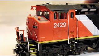 Rapido CN Dash 8-40CM Canadian National HO Scale Review 400021