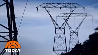 Electricity Shut-Off Across California Leaves 800,000 In Darkness | TODAY