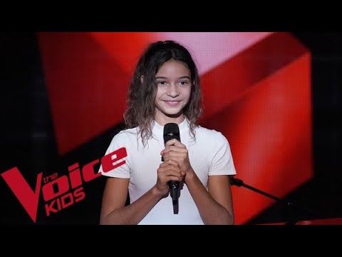 Queen - Bohemian Rhapsody | Naomi | The Voice Kids France 2020 | Blinds ...