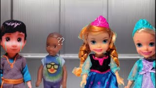 Toddlers got stuck in the elevator 😨😨 ll come play with me ll