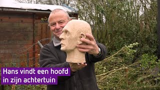 Hans vindt een hoofd in zijn achtertuin en heeft nu heel veel vragen