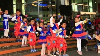 20131201大遠百耶誕表演 (德光幼兒園親親班)