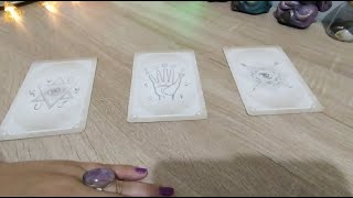 ¿Cómo me ven los demás? ¿Cómo creen que soy? ¿Qué piensan de mi? 💜TAROT INTERACTIVO 💜