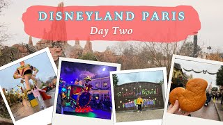 Disneyland Paris Vlog Day Two | Walt Disney Studios | Christmas Parade | Notre-Dame Drone | Dec 2024