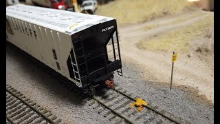 How to Make an HO Scale Derail Sign out of a Beer Can