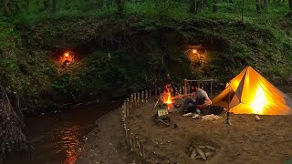 3 DAYS solo survival CAMPING; Primitive Fishing, Catch and Cook. Bushcraft Tarp Shelter