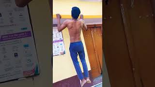 Can everyone do a pullup ? 16 year old Indian bodybuilder