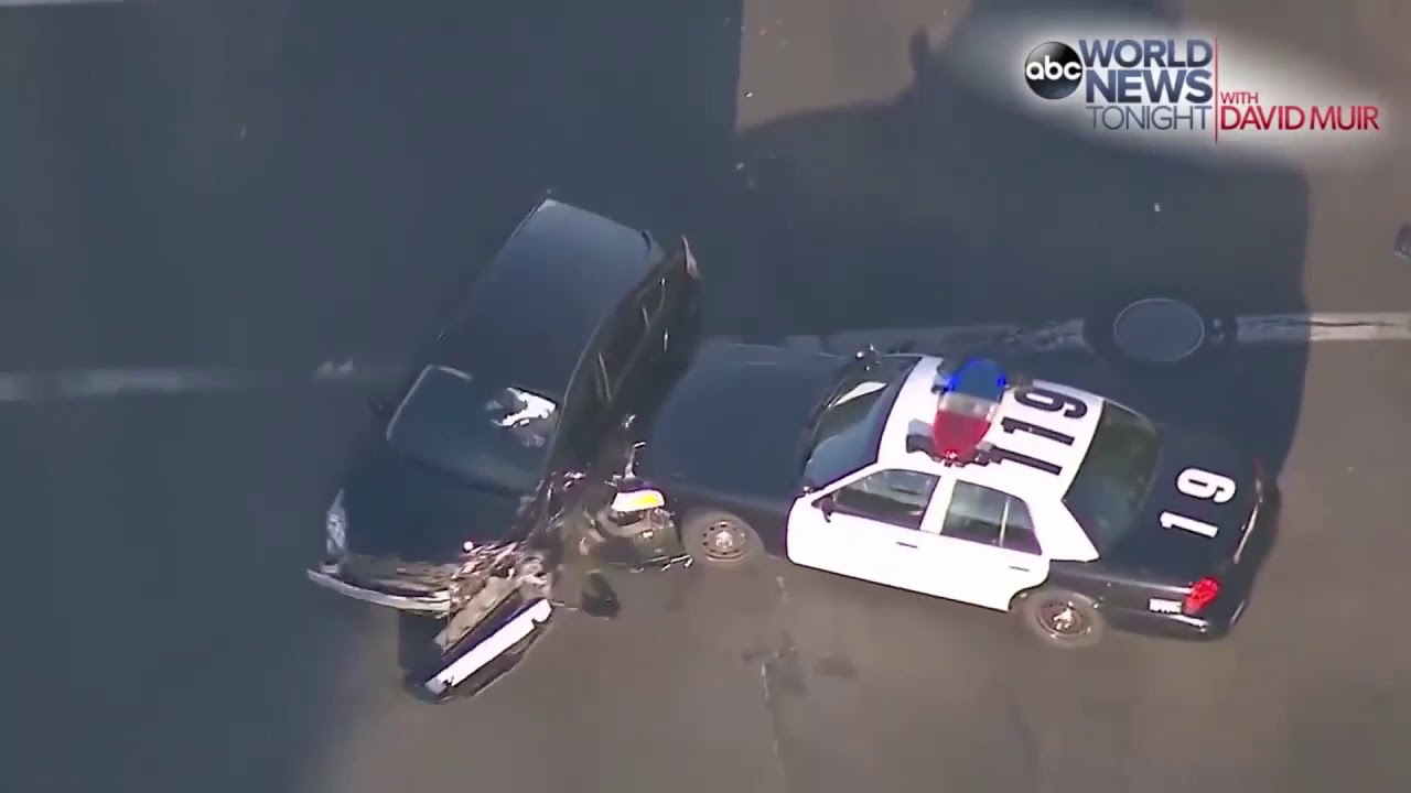 Police Chase Ends In Crash - YouTube