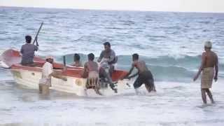 Fishermen at kallady beach- Batticaloa, Sri Lanka.  ILoveBatticaloa.com