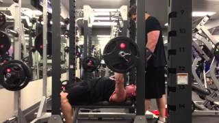 MassiveJoes.com - Steve Mills Powerlifting Training - Bench Press 140kg for 3 Reps Power Lifting