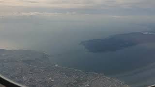 台風14号を飛び越えて(伊丹空港→那覇空港)。今日は面白いルートを飛行。最後にフライトマップ載せてます。