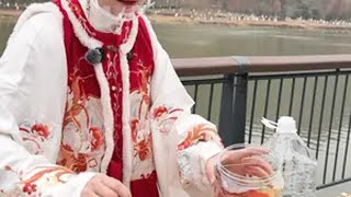 祝大家新年快乐，福从天降，也感恩一路上大家的陪伴和支持，愿大家新的一年，暴富，暴美霉豆腐 地方特色美食 家乡的味道 好吃到停不下来 真材实料才能做出好味道