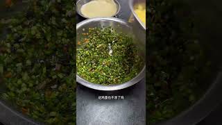 饺子皮春饼卷#那些尝一口就忘不掉的特色美食 #抖音美食推荐官 #跟着抖音吃遍全国 #爱美食爱生活 #美食 @抖音小助手