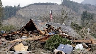 Rescuers fear finding more dead in Washington mudslide