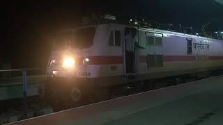 Nellai Super Fast Express | Arrival \u0026 Departure Video | #NellaiSfExp #SouthernRailways |