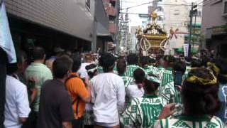 鳥越大祭2012年　阿部川町本社