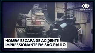 Homem escapa de acidente impressionante em São Paulo | Jornal da Noite