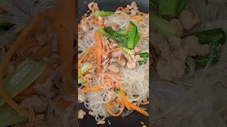 CÁCH LÀM MÓN MIẾN XÀO RAU CỦ ĐƠN GIẢN TẠI NHÀ #anngonmoingay #food #nauan #andem #vlogs #mienxao