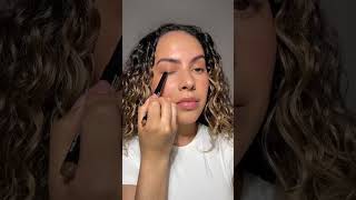 Perfect Red Lip | Lip Tutorials | Bobbi Brown Cosmetics