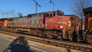 [Rare Trains] BNSF On Q409 \u0026 Rerouted BNSF-Powered K811 With Warbonnet And ES44C4 8392 With K5LLA