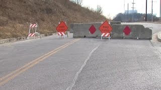 Traffic Alert: Detour signs used to direct drivers on Hillside Drive in BA during road closures