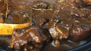SLOW COOKER OXTAIL RECIPE | THE BEST OXTAIL RECIPE | HOW TO COOK FLAVORFUL OXTAILS