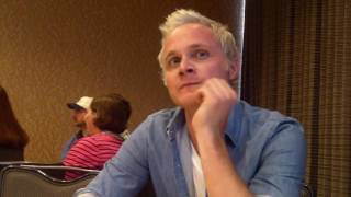iZombie at Comic-Con 2016 - David Anders Interview
