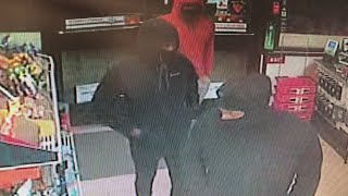 5 suspects wanted after armed robbery of Suffolk 7-Eleven