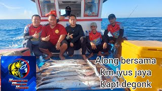 mancing bersama KM iyus jaya kapten degonk | pulau peniki | sarangnya tenggiri