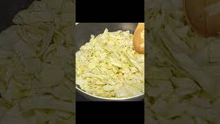 為什麼我以前不知道這個高麗菜食譜？簡單又好吃 #shorts  #cabbage #easyrecipe