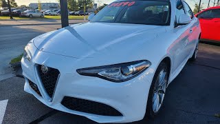 2019 Alfa Romeo Giulia Base