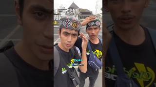 Heboh!! 2 Pemuda Berjalan Kaki Menuju Mekkah #informasiislami #religion #beritaterkini