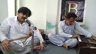 Malik Arshid Singing a Punjabi Song ||new song 20019||