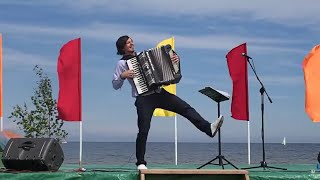 Latcho Drom - La Verdine by Rim Bravura #gypsyjazz #accordion #mafia #gamesoundtrack