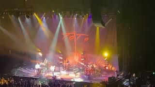 Toto: Rosanna (live) - 3/2/22 @ Little Caesars Arena (Detroit, MI)