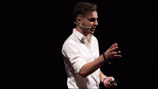 Il lato oscuro del volontariato internazionale e come rimediare | Nicolò Govoni | TEDxBologna