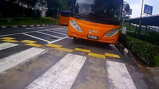 PC3940L NUS A2 Shuttle bus unnecessary dangerous overtaking (rear)