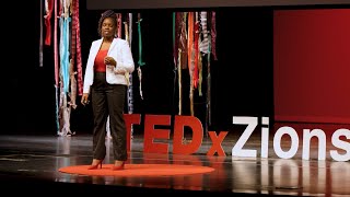 পারিবারিক ইতিহাসবিদ | আলেনিয়া মুর | TEDxZionsville