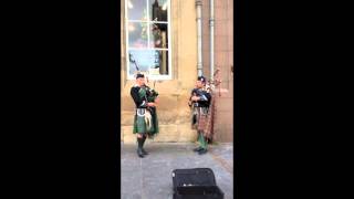 エジンバラ　スコットランド　バグパイプ　Edinburgh Scotland Bagpipes