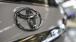 Toyota Motor Expands Plant Halts as Covid Disruptions Deepen