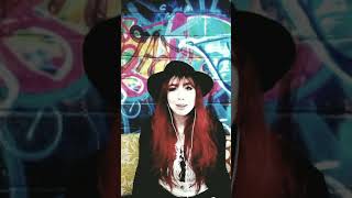 #TaelerHendrix #CollegeInSixWords Hashtag Time w/ Taeler Hendrix