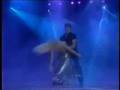 patrick swayze & wife dancing at world music awards 1994