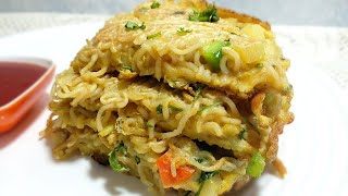 নুডলস আর সবজি দিয়ে মজার নাশতা রেসিপি || Spicy Noodles Omelet || Humayra's Kitchen