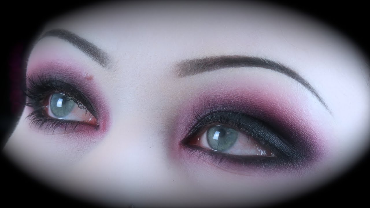 Goth Eye Makeup