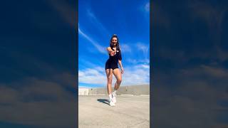 Mini shuffle dance tutorial 🔥👟 #shorts