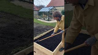 No-Dig Raised Garden Bed - From Start to Planting 🌱 #gardening  #gardeningtips #nodig